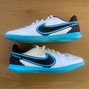 Nike Jr. Tiempo Legend 9 Club IC Indoor/Court Soccer Shoes, White, Sz 5.5